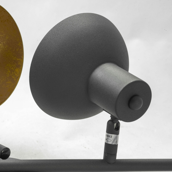 SY6799_2.jpg SY6799_2.jpg