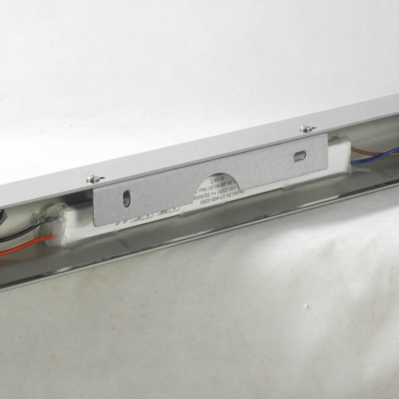 SY7699_3.jpg SY7699_3.jpg